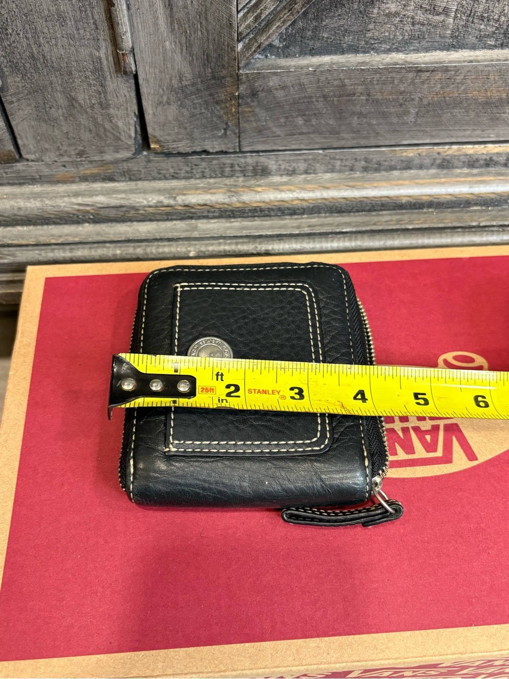 Coach Blk Leather Zipper
Wallet - Picture 8 of 8